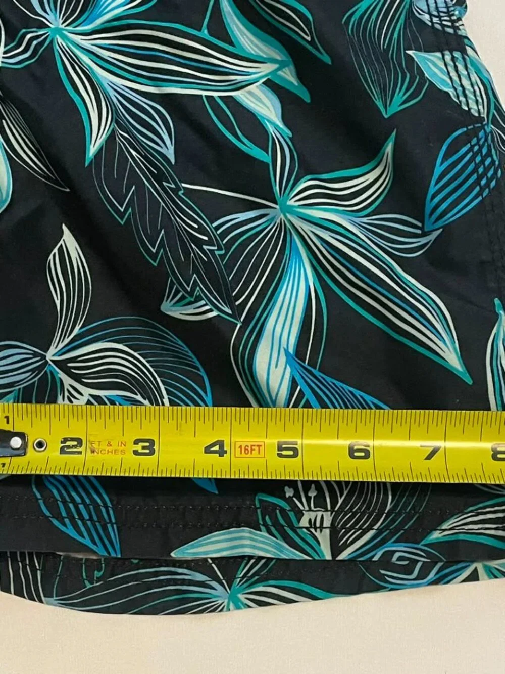 KANU SURF Boy’s Blue Hawaiian Board Swim Shorts, Size M 10/12